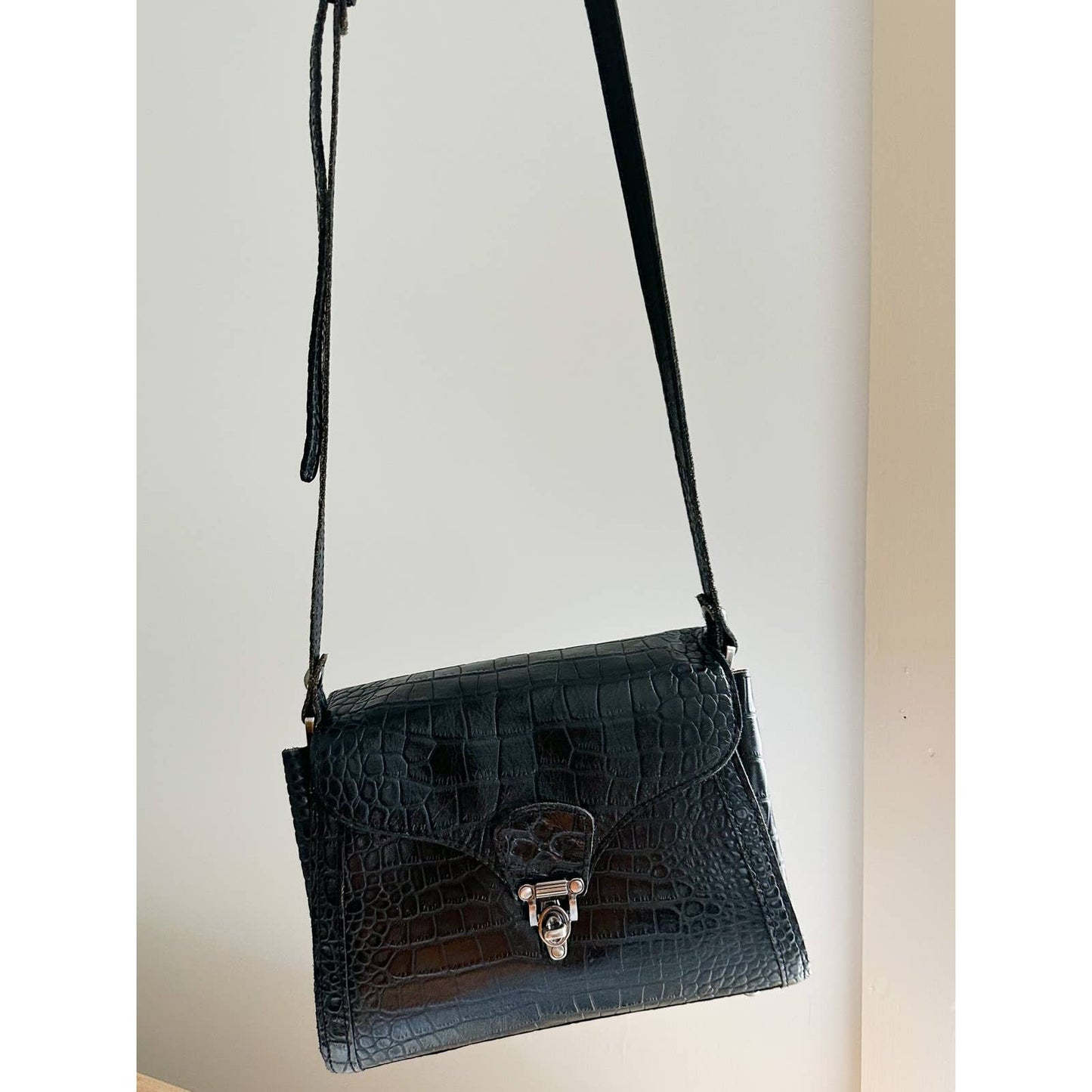 Vintage Faux Crocodile Crossbody
