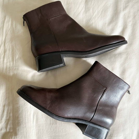 Vintage Brown Leather Ankle Boots