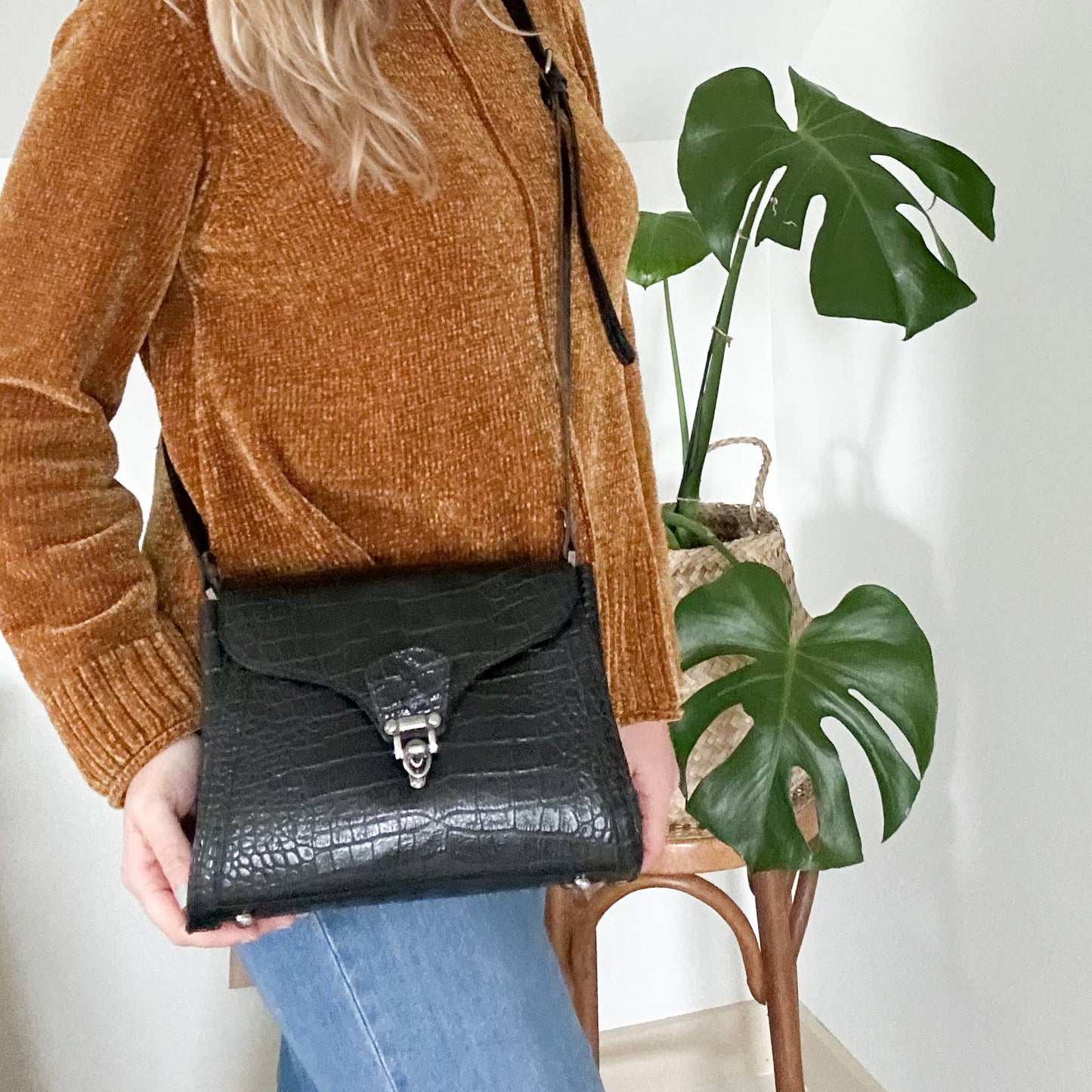Vintage Faux Crocodile Crossbody