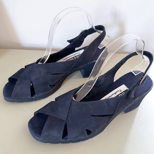 André Assous Featherweights